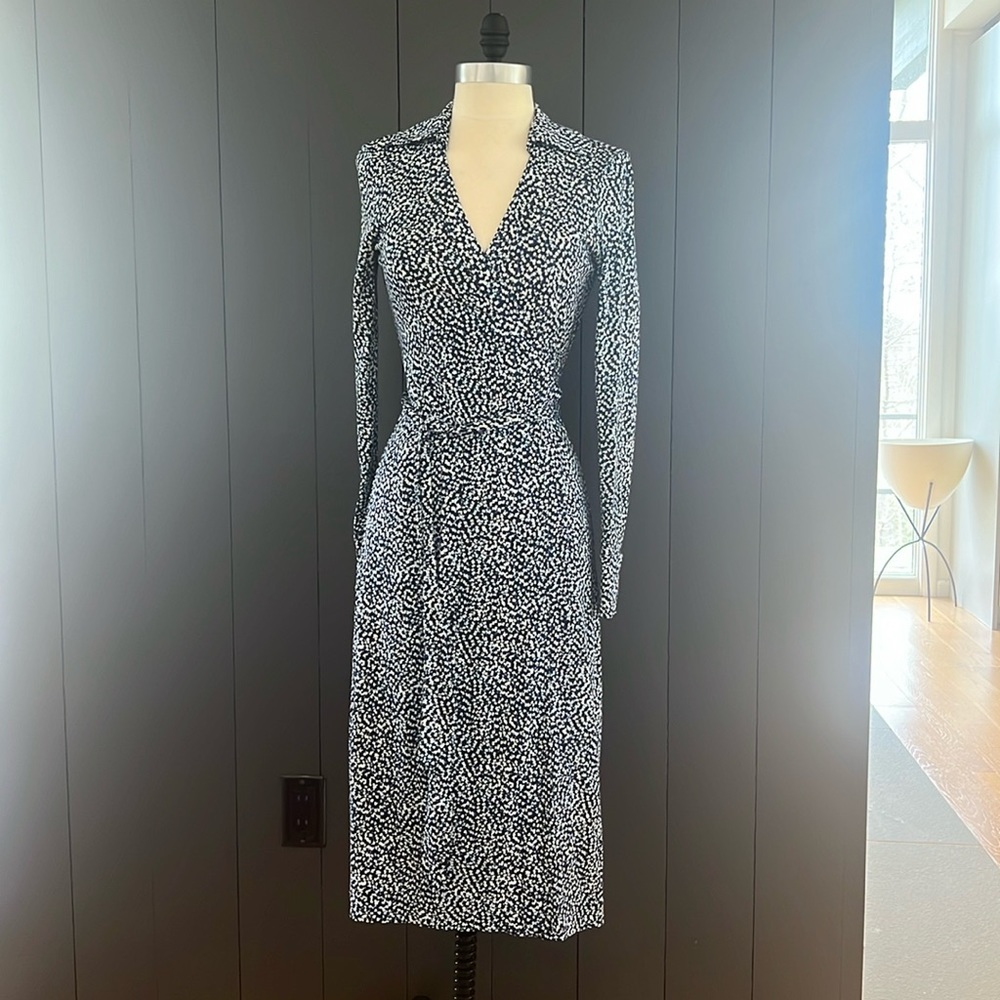 DVF silk wrap dress, blue print, size 0